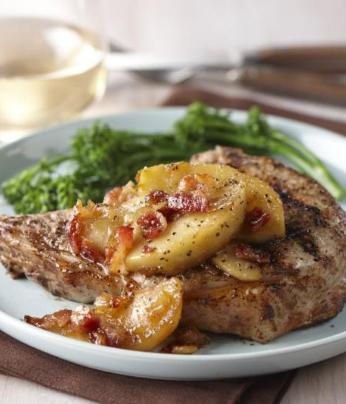 recipe_grilled_chops_apple_bacon